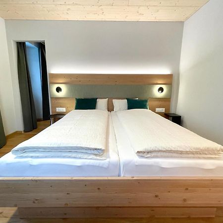Boutique Und Bier Hotel Des Alpes Fiesch Eksteriør billede