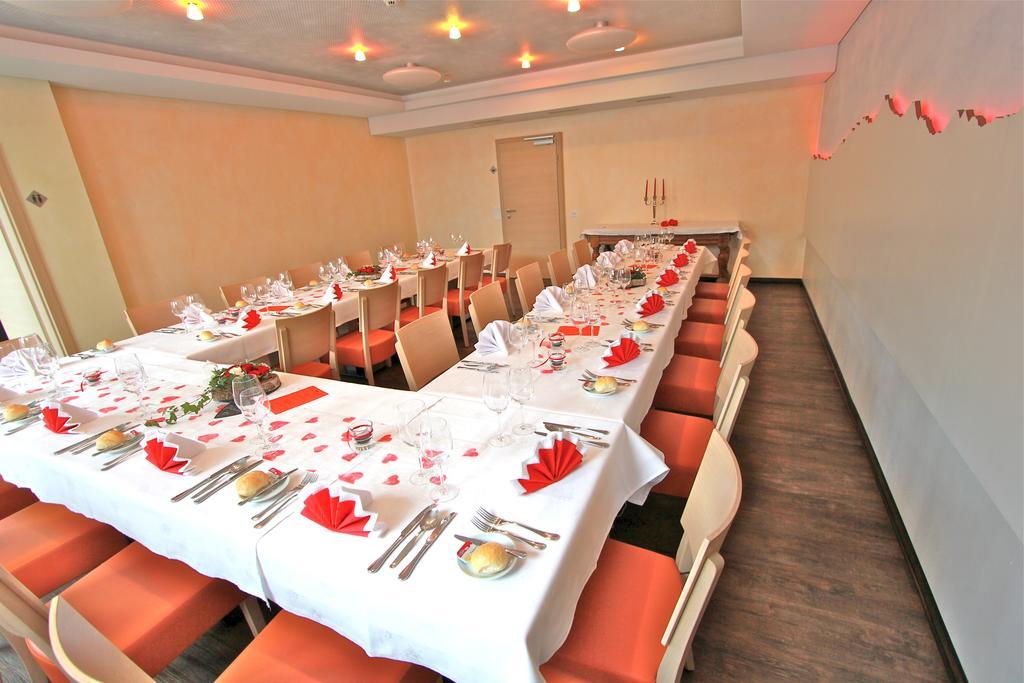 Boutique Und Bier Hotel Des Alpes Fiesch Eksteriør billede